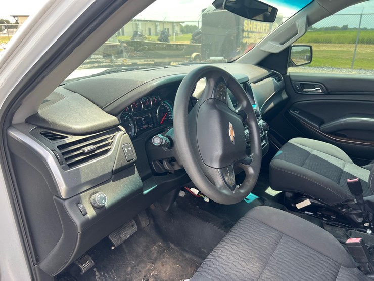 chevrolet-tahoe-image-20