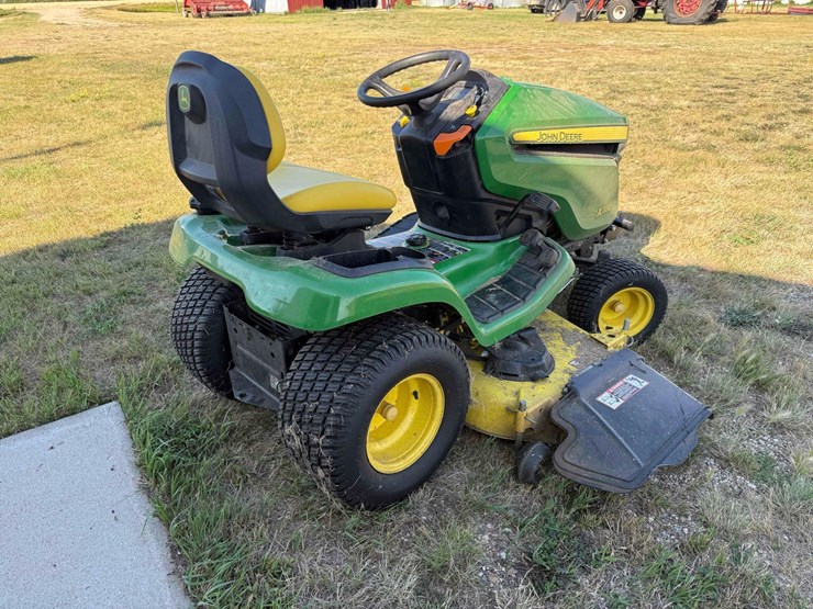 john-deere-x380-image-5
