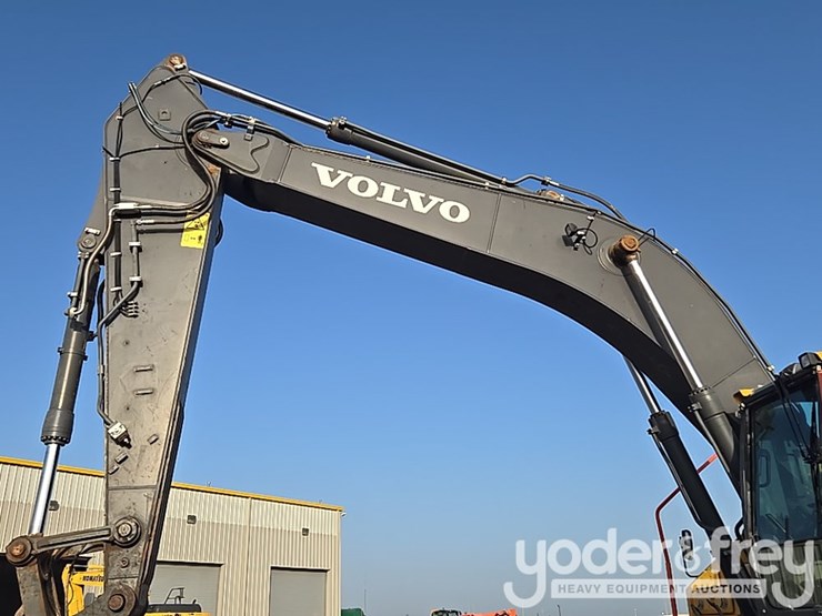 2020-volvo-ec300el-image-25