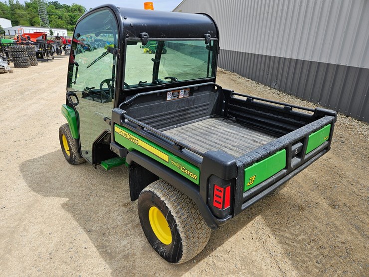 john-deere-te-4x2-image-3