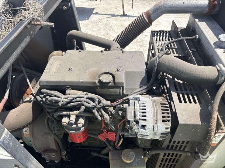 2012-magnum-power-mtp4500-4in-towable-dry-prime-trash-pump-image-11