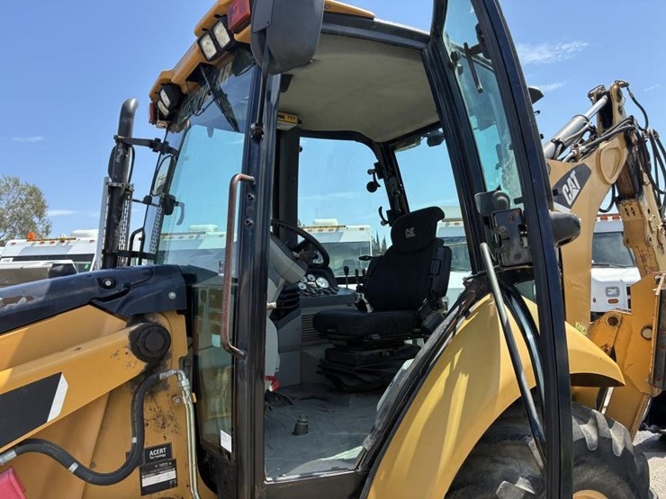 2008-caterpillar-420e-image-21