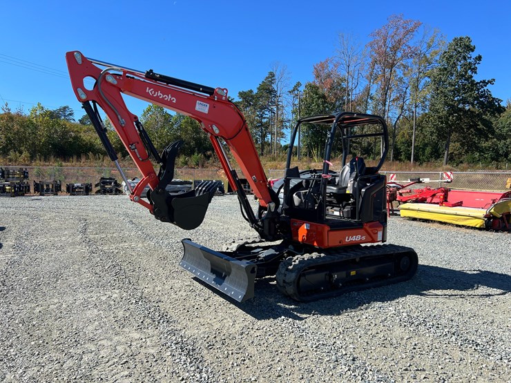 2023-kubota-u48-5-image-3