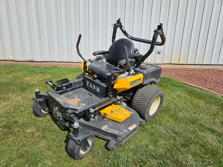 #6889-•-cub-cadet-"-the-tank"-zero-turn-mower-image-1
