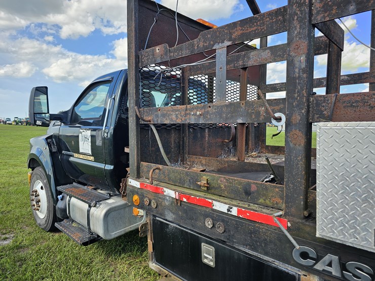 2016-ford-f750-image-9