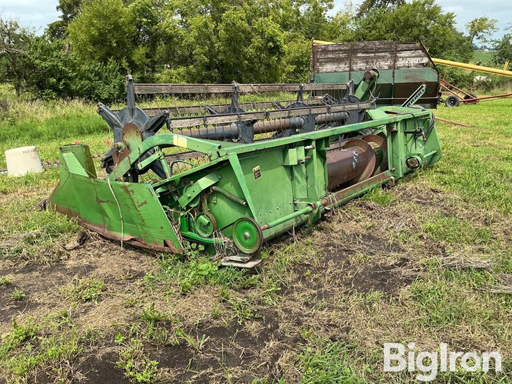 john-deere-216f-image-7