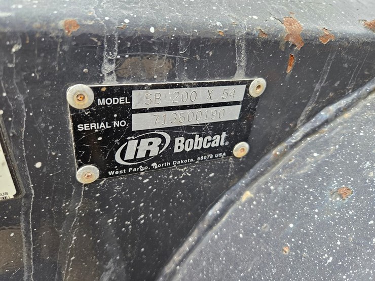 #6880-•-bobcat-sb-200-snow-blower-image-16