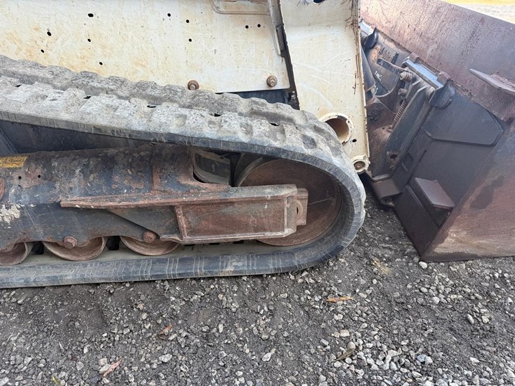bobcat-t650-image-14
