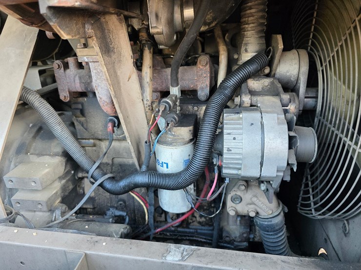 leroi-375-cfm-image-10