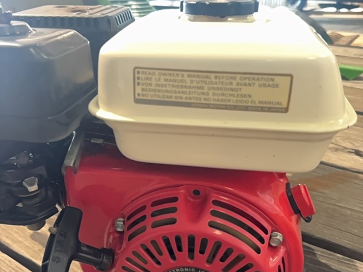 honda-5.5hp-banjo-pump-image-1