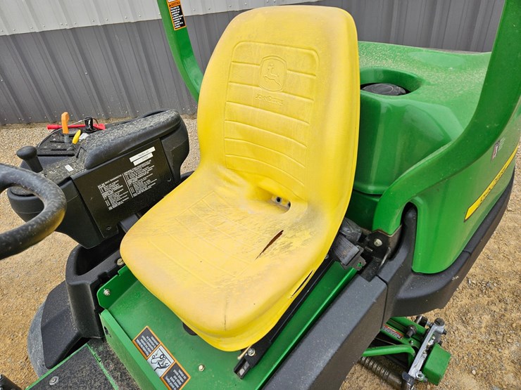 john-deere-2500e-image-20