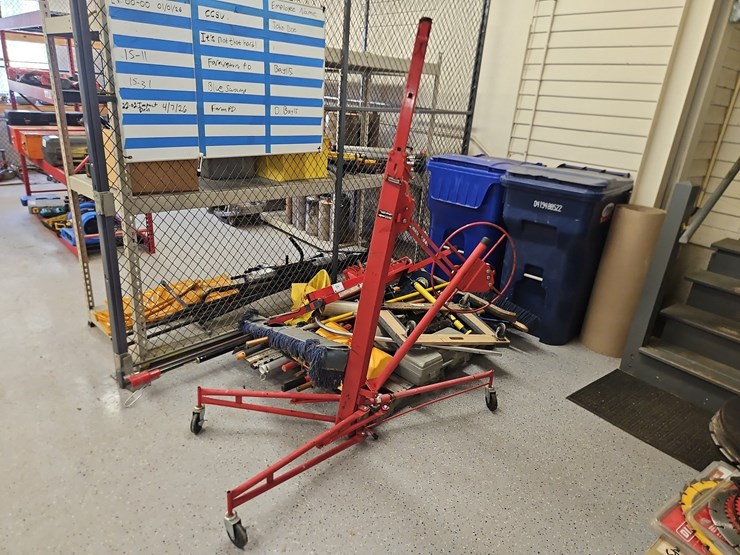 quantity-of-assorted-tools-image-4