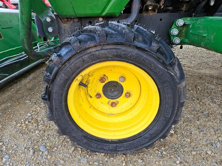 john-deere-1025r-image-10