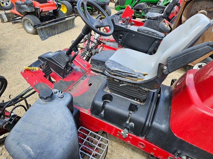 toro-reelmaster-5210-image-16