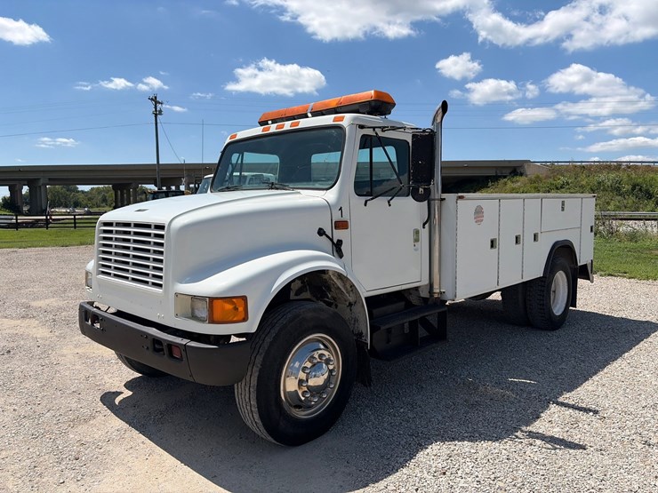 1991-international-4900-image-1