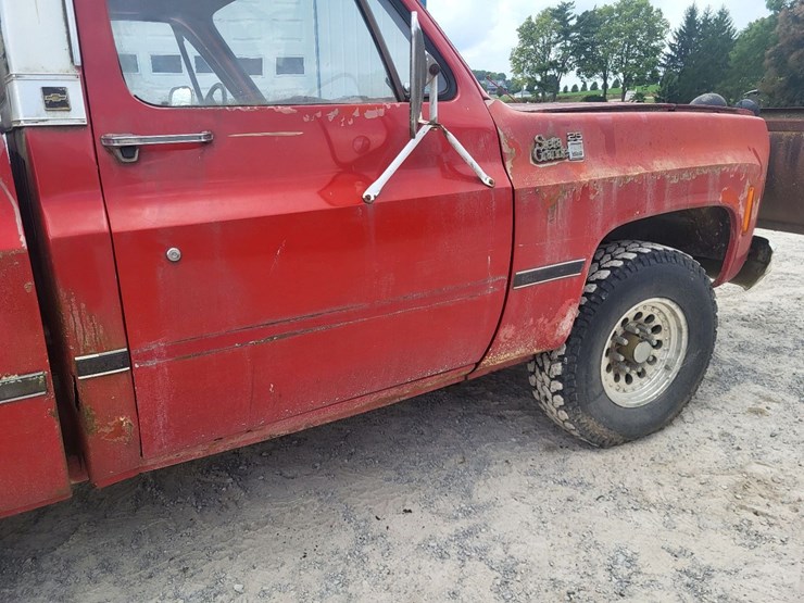 1978-square-body-sierra-grande-gmc-25-truck-w/western-snow-blade-image-34