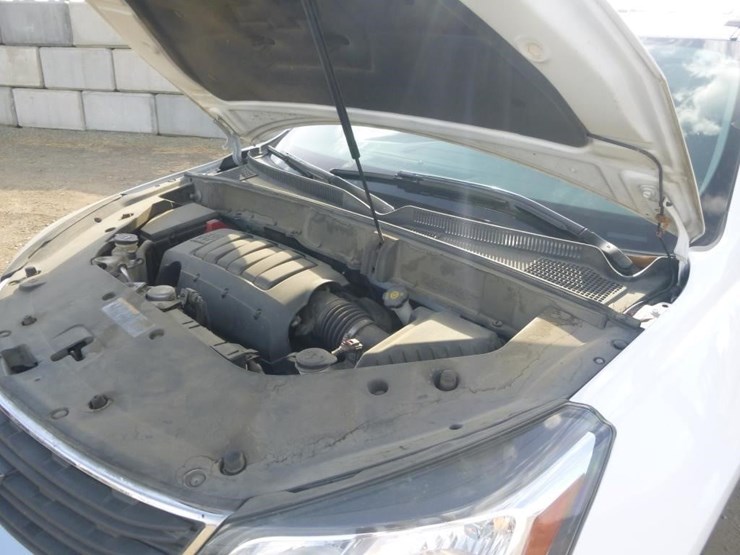 2015-chevrolet-traverse-image-23