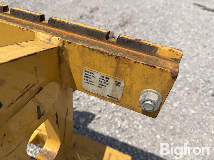 john-deere-wheel-loader-pallet-forks-image-14