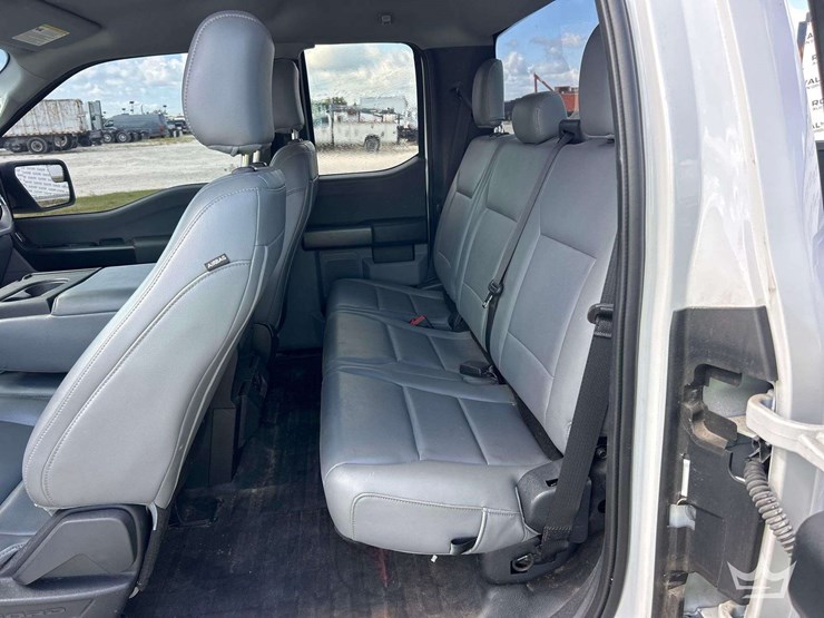 2021-ford-f150-image-23