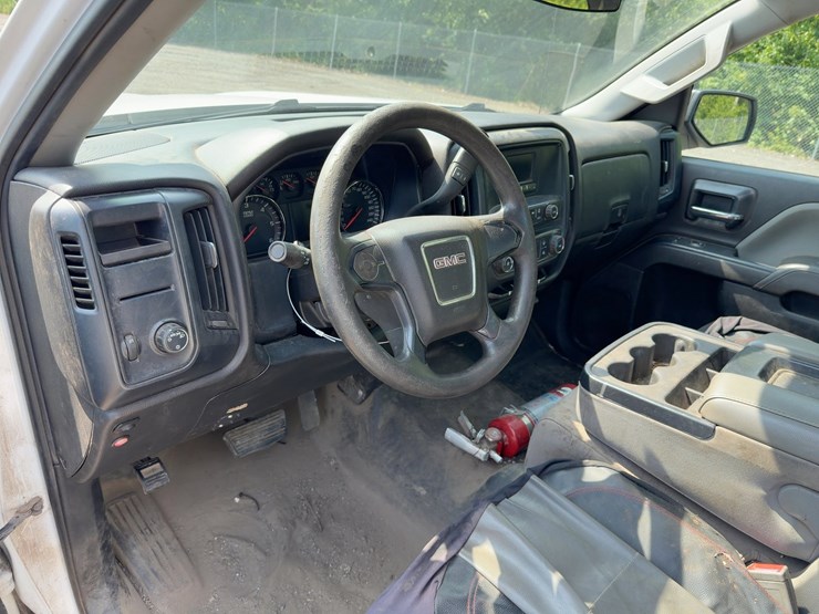 2017-gmc-sierra-1500-image-17