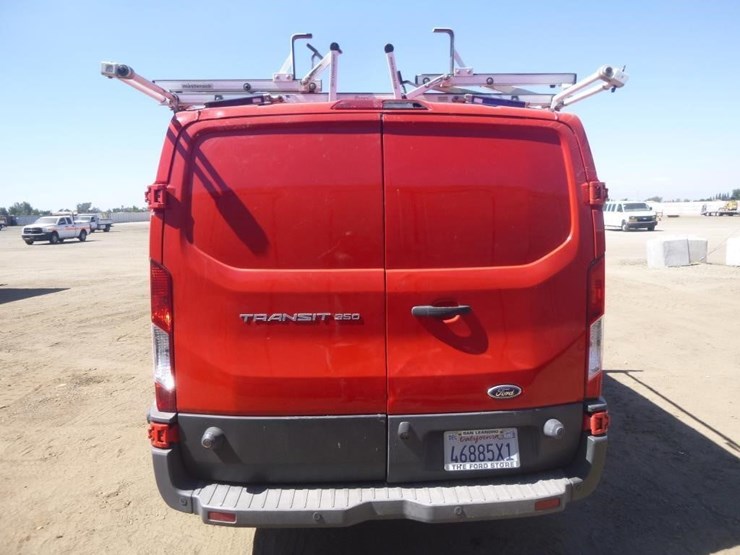 2016-ford-transit-image-22