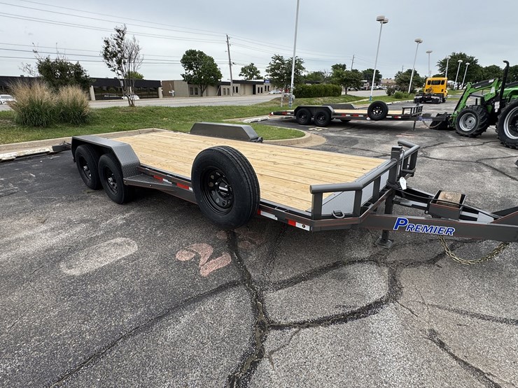 2026-bellwether-premier-18'+2'-car-hauler-trailer-image-11