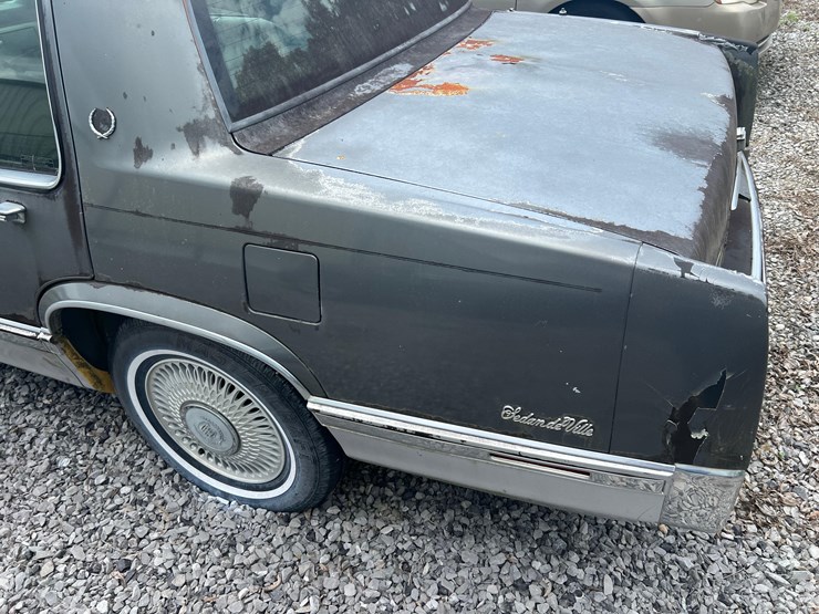 no-reserve!-cadillac-sedan-deville!-image-6