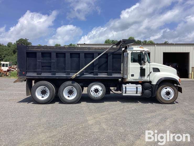 2004-mack-granite-cv713-image-4