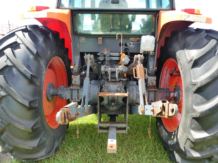 2020-kubota-m6s-111-image-5