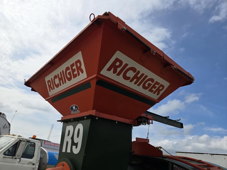richiger-r9-image-11