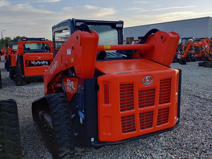2024-kubota-svl97-2-image-8