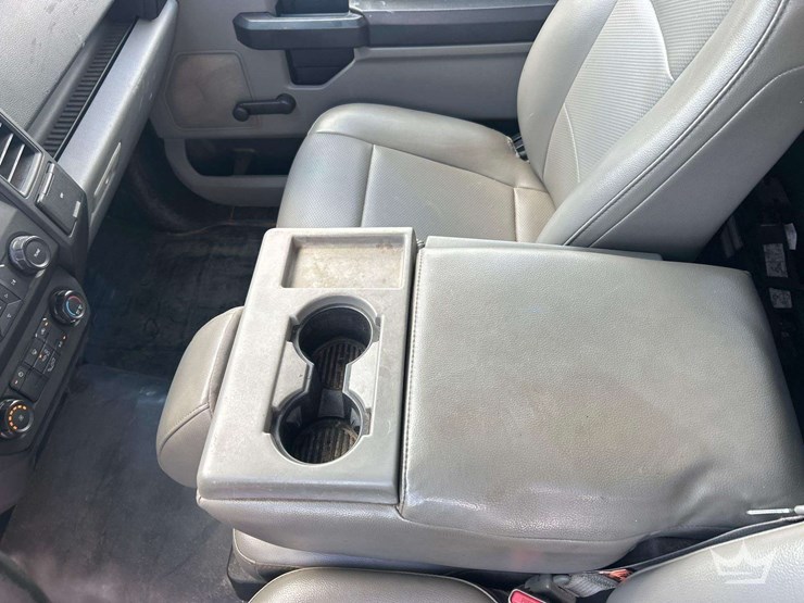 2017-ford-f150-image-18