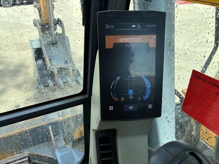 2023-xcmg-xe155ucr-hydraulic-excavator-image-18