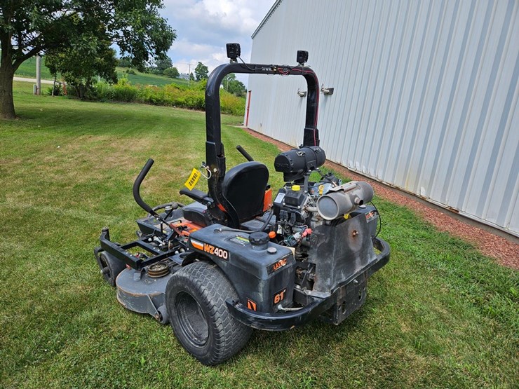 #6892-•-lastec-wz400-zero-turn-mower-image-3