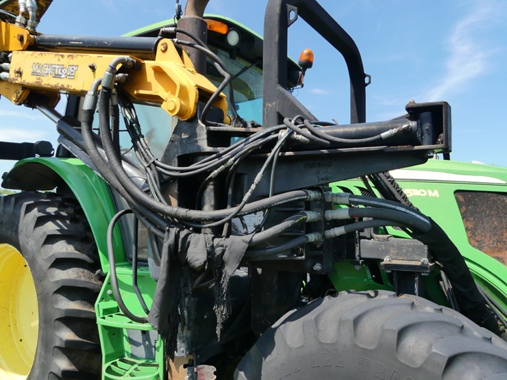 john-deere-6110m-image-11