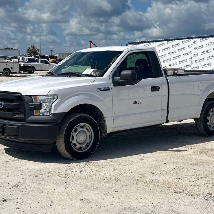 2017 FORD F150