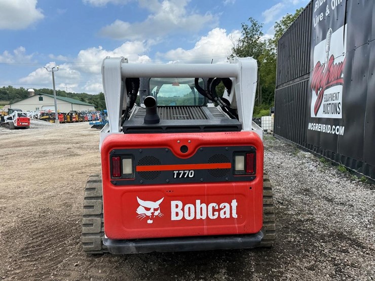 2020-bobcat-t770-image-3