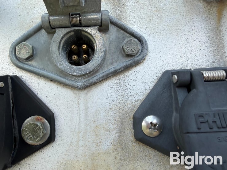2011-timpte-grain-trailer-image-14