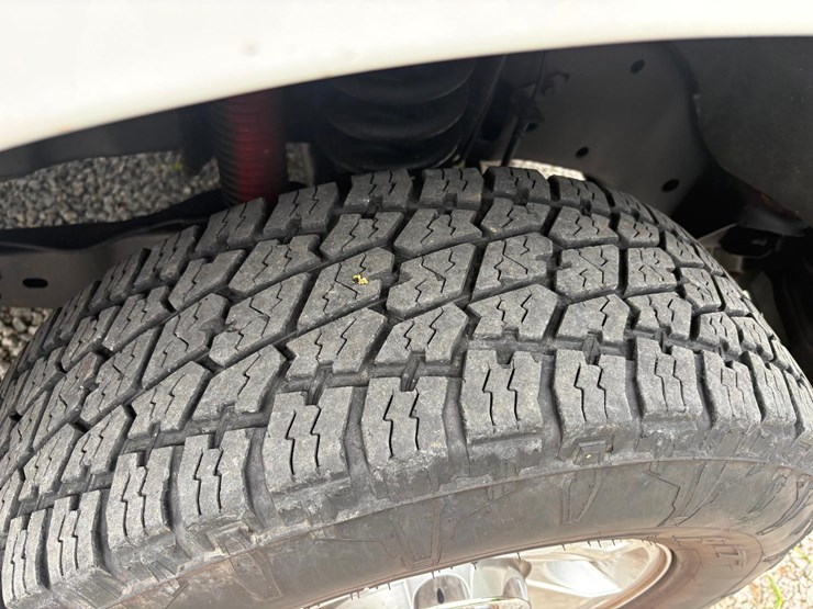 2010-ford-f350-image-2