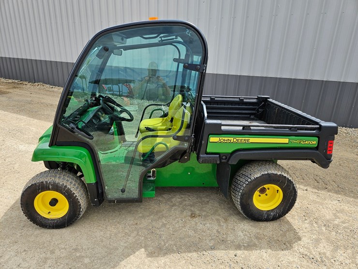 john-deere-te-4x2-image-2