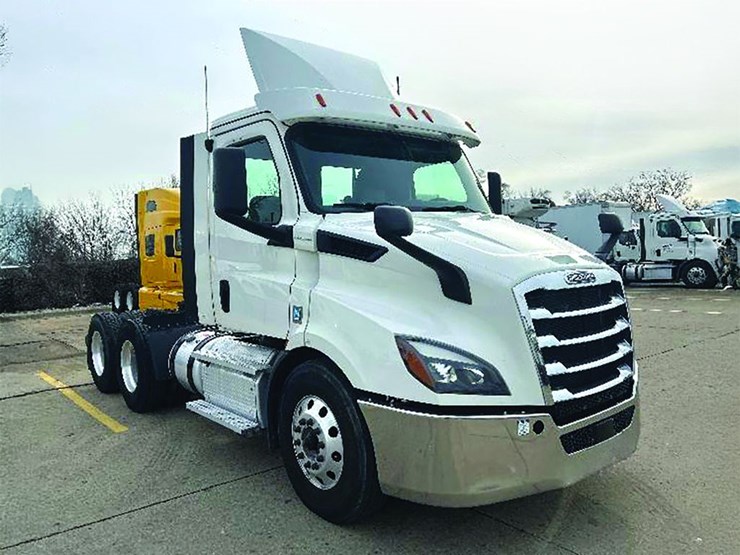 2018-freightliner-cascadia-116-image-1
