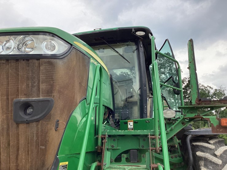 2020-john-deere-r4045-image-11