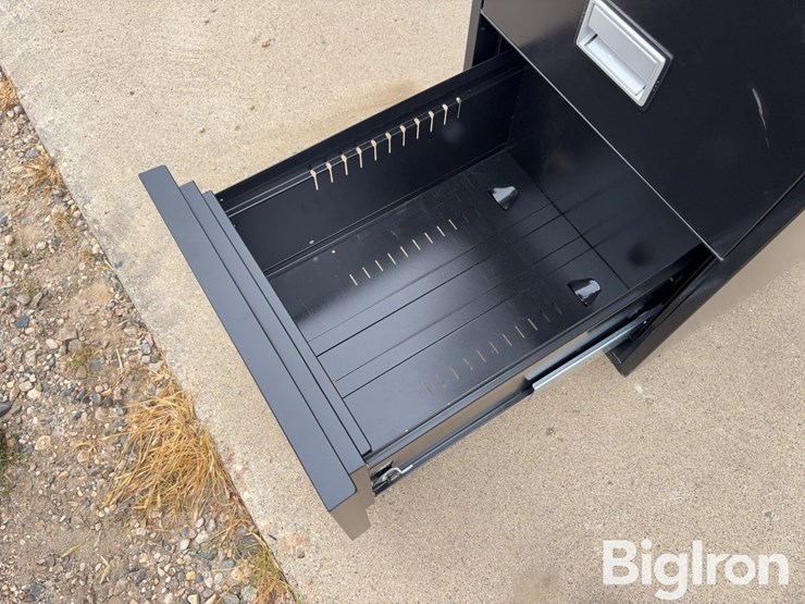 phoenix-4-drawer-fire-resistant-file-cabinet-image-19