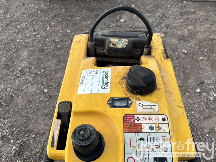 2018-wacker-neuson-bs60-image-11