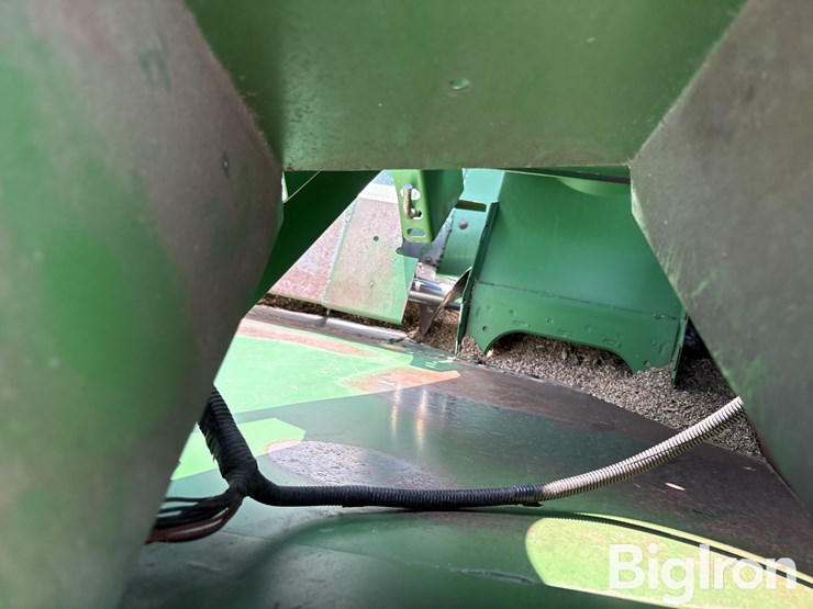 2002-john-deere-2-image-9
