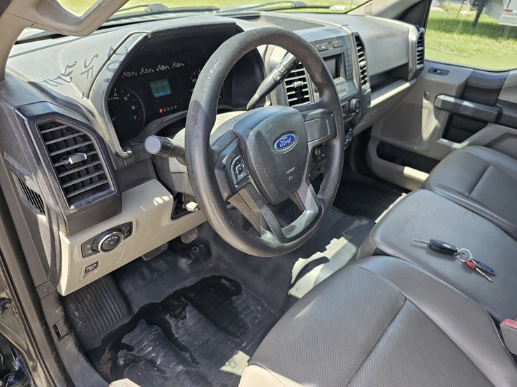 2018-ford-f150-xl-image-12