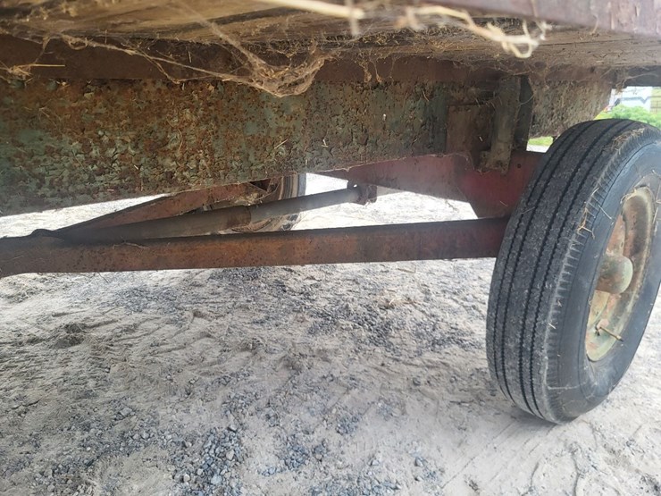 hay-wagon-w/running-gear*contents-on-wagon-not-included*.-image-18