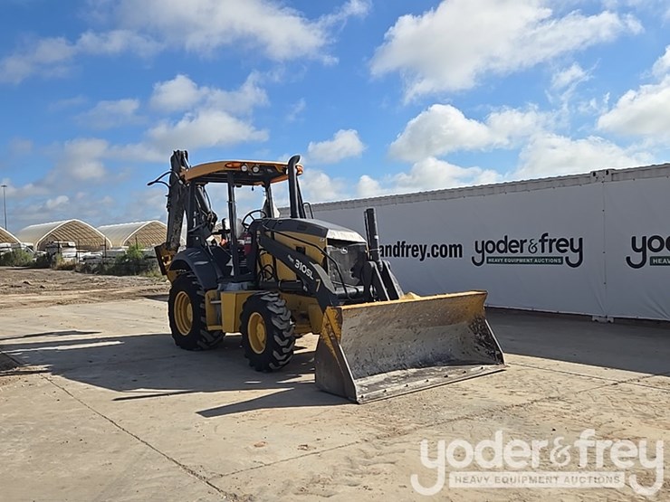 2019-deere-310sl-image-7