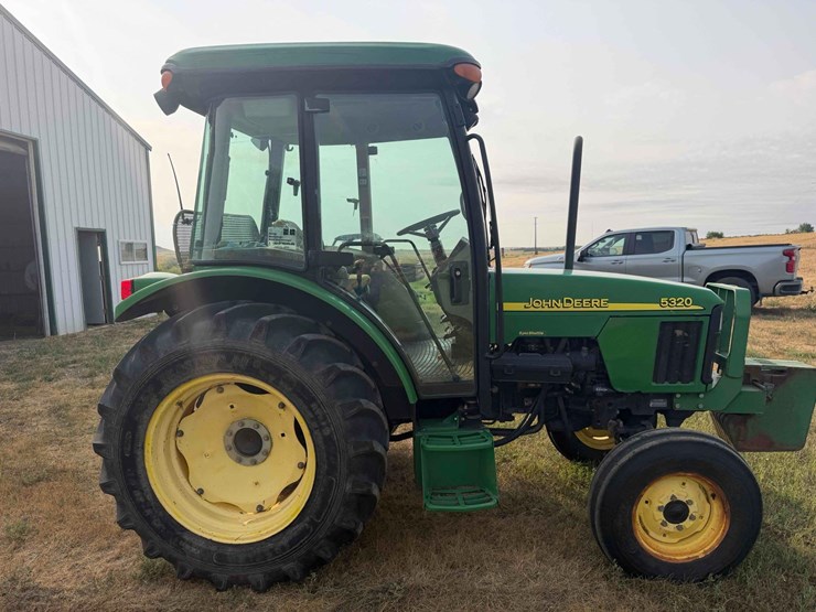 john-deere-5320-image-6