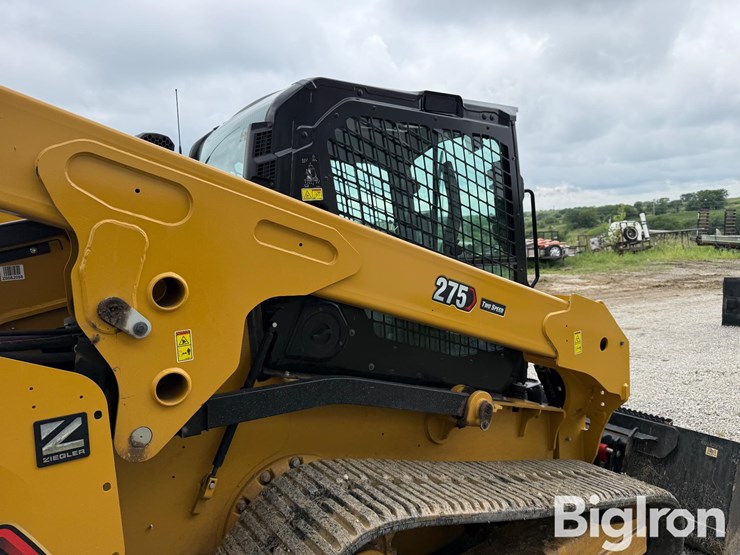 2025-caterpillar-275-image-19